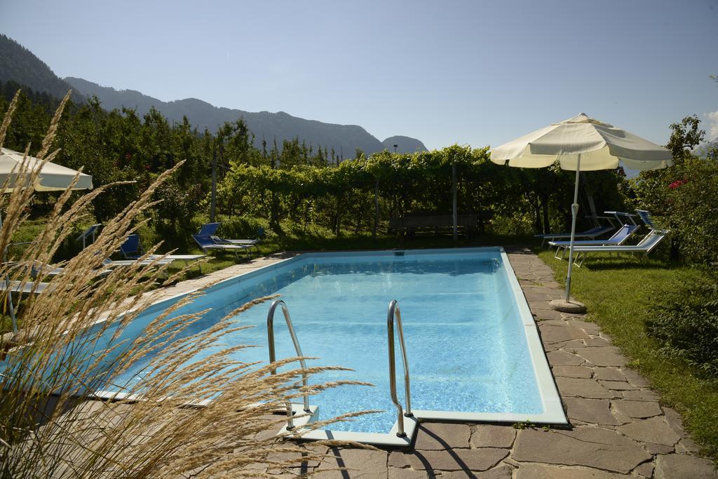 Krebishof Agriturismo Scena Szoba fotó