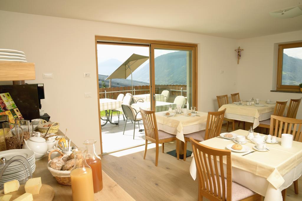 Krebishof Agriturismo Scena Szoba fotó