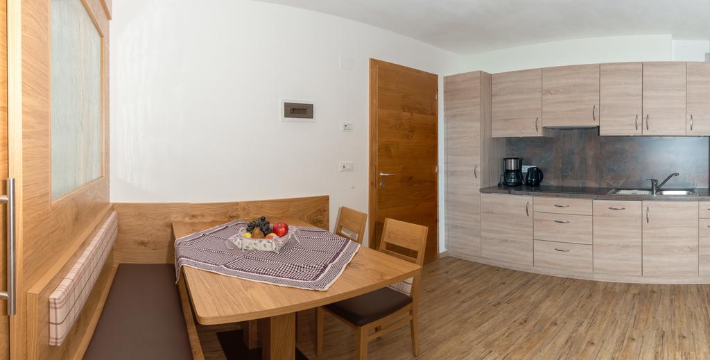 Krebishof Agriturismo Scena Kültér fotó