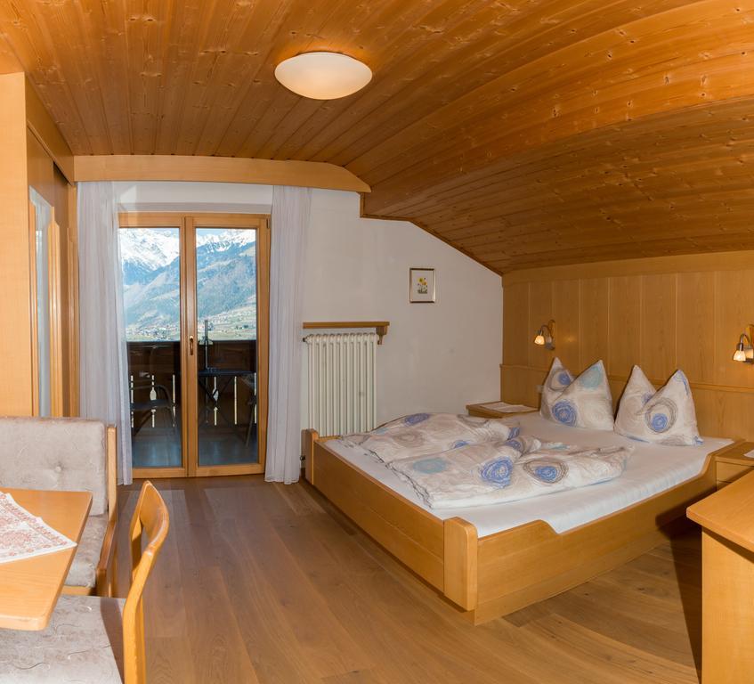 Krebishof Agriturismo Scena Kültér fotó